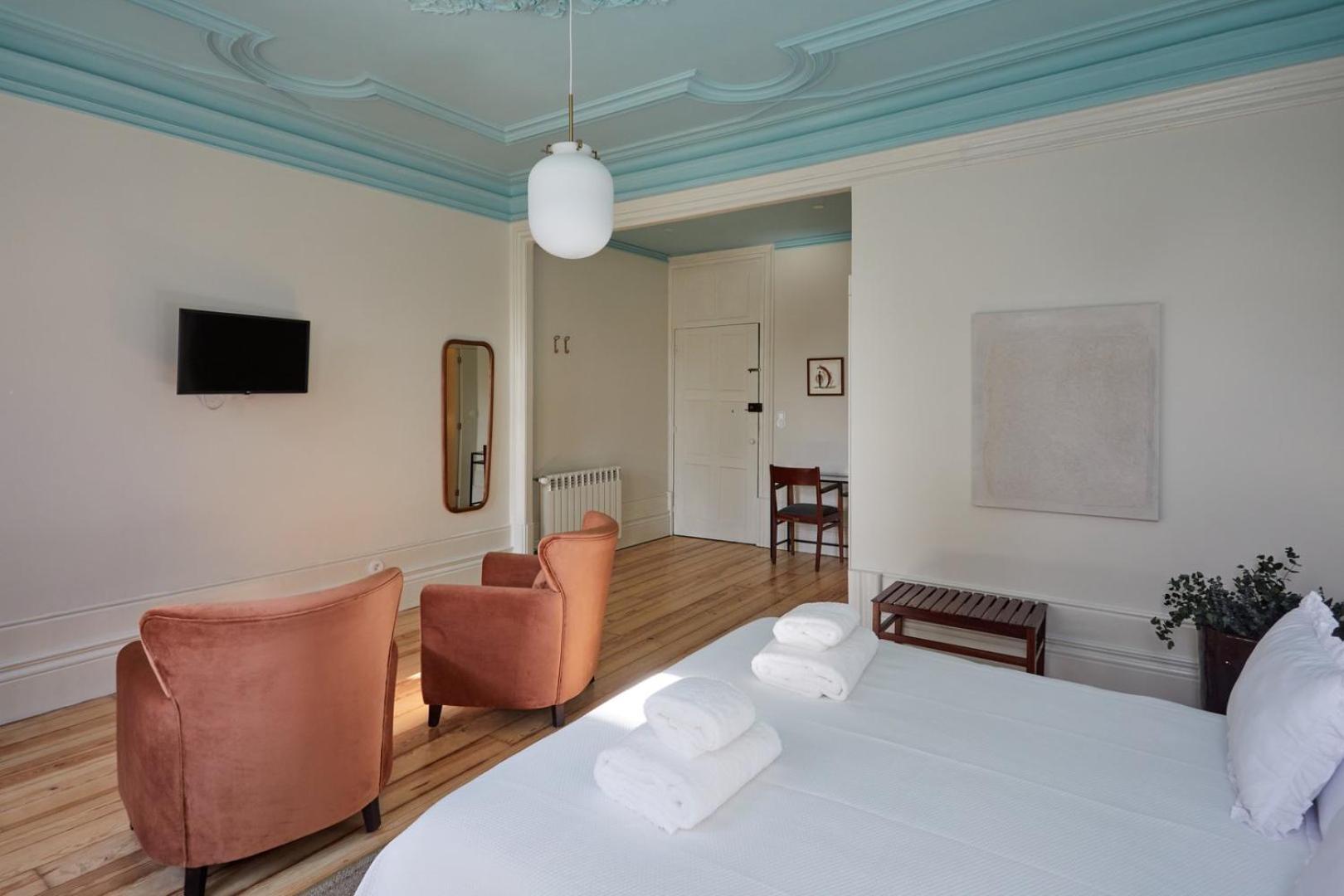 Guestready - Cedofeita Pool Suites OOporto Esterno foto